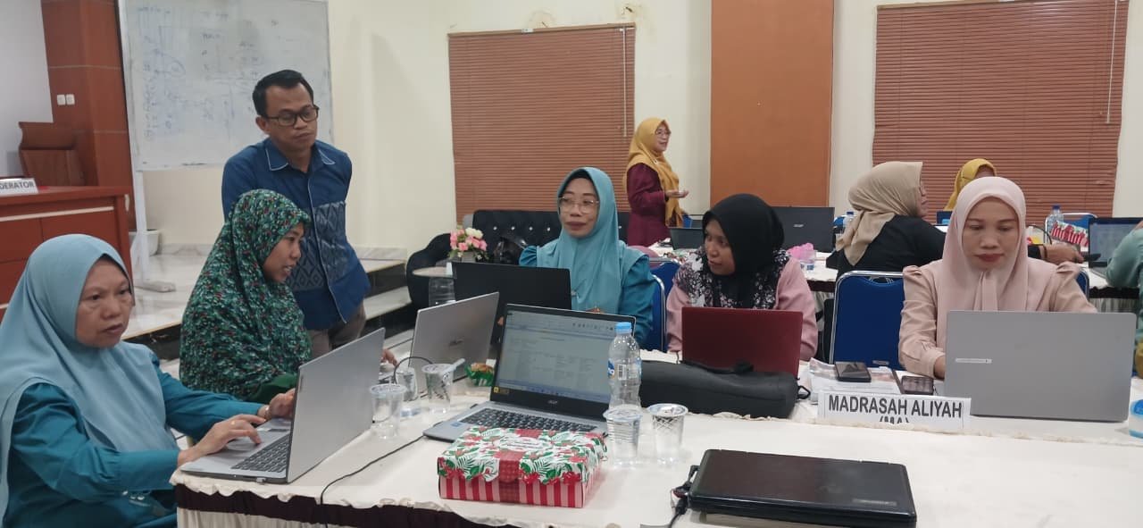 Read more about the article Perkuat Kurikulum, MAN 1 Kabgor Ikuti Pelatihan KMA 1503